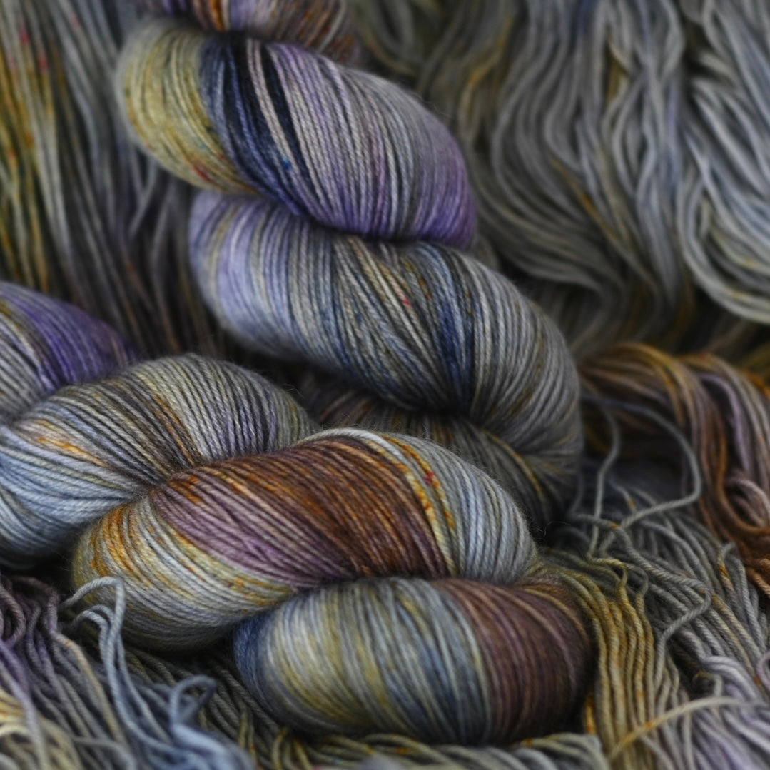 Hand-dyed yarn No.138 sock yarn "Pamina"