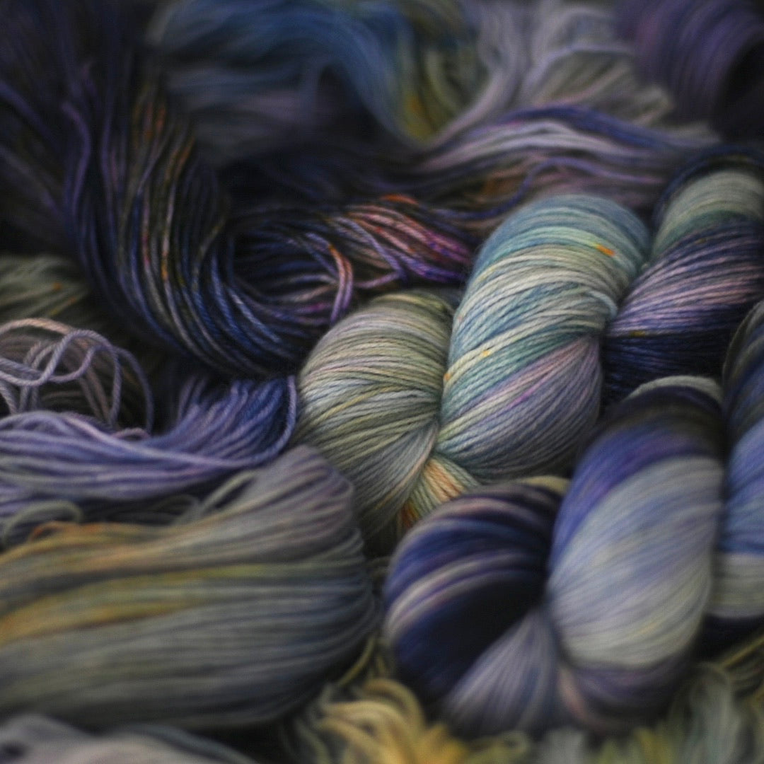 Hand-dyed yarn No.138 sock yarn "Pamina"