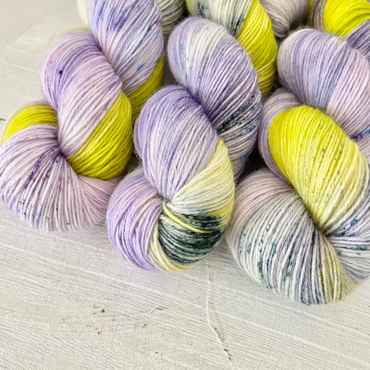 手染め糸 No.392 ソックヤーン「Iris」