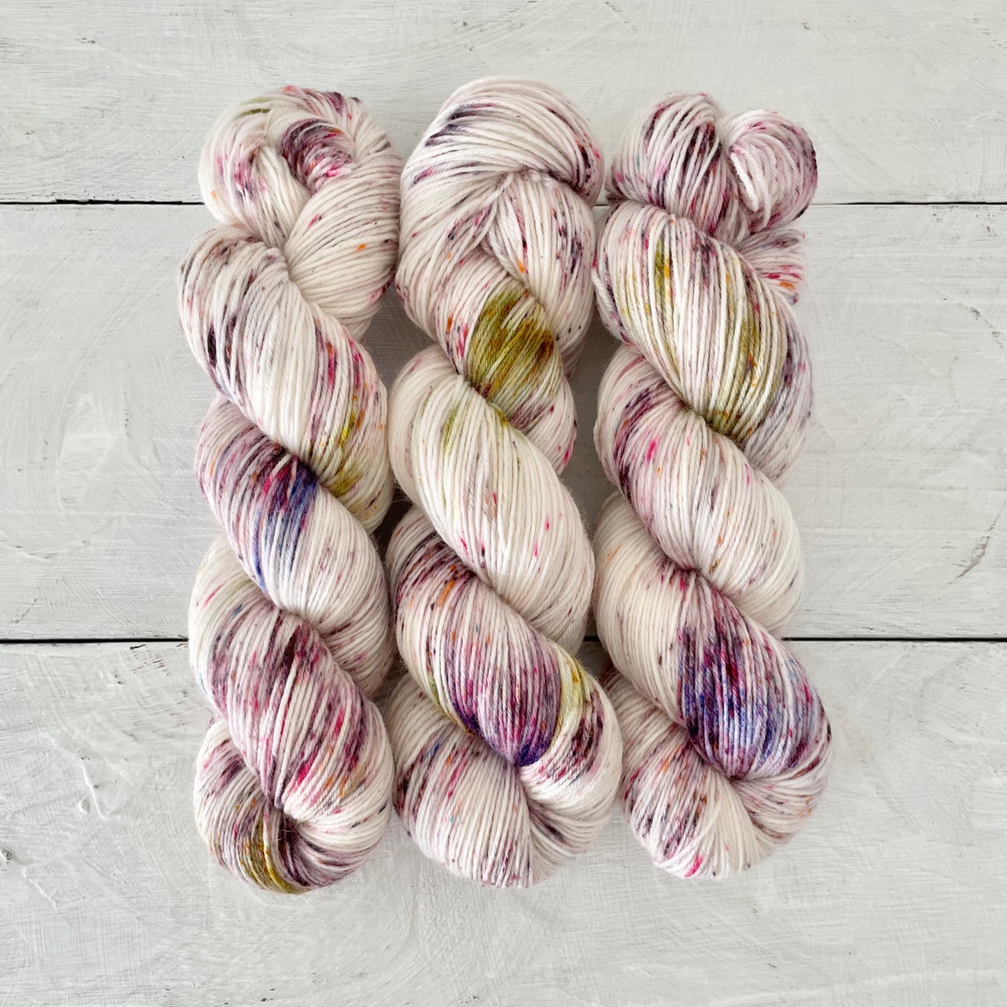 手染め糸 No.281 ソックヤーン「 L'âme des fleurs 」
