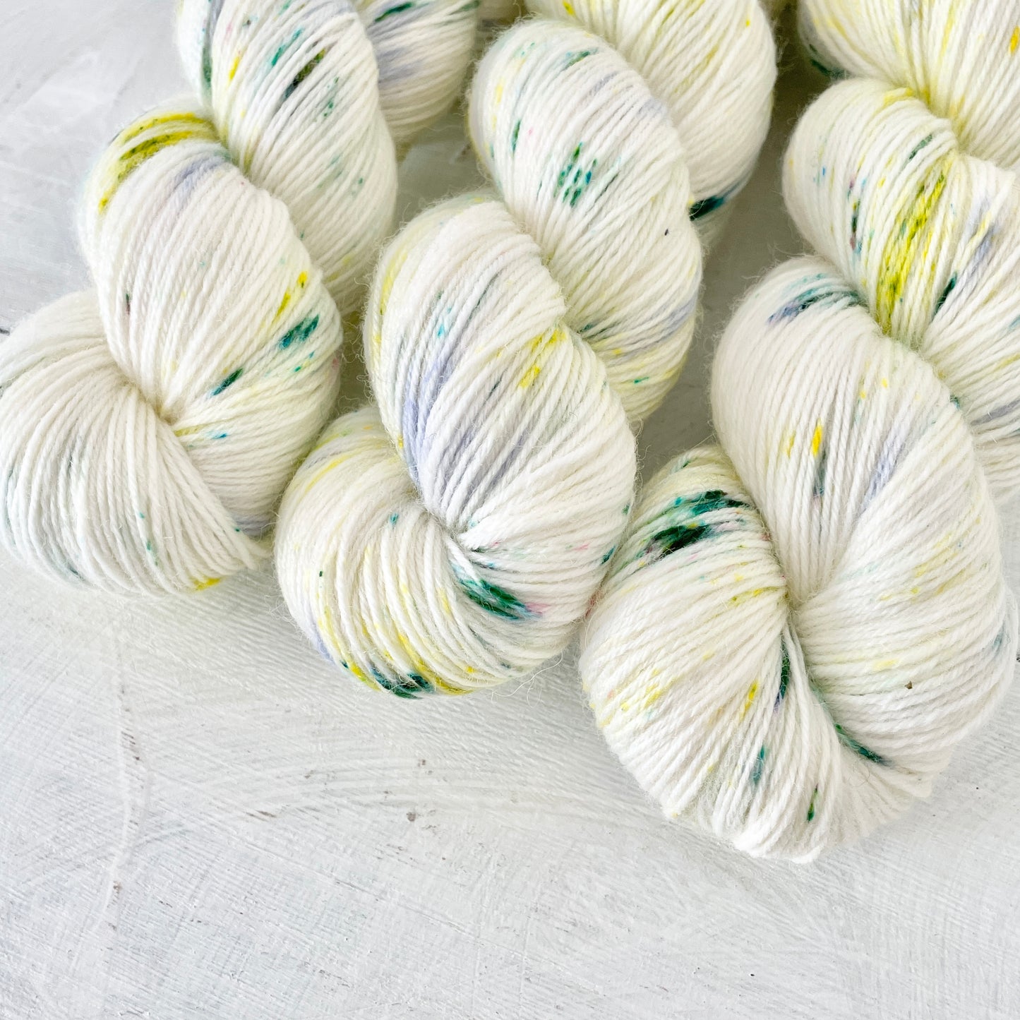 Hand-dyed yarn No.138 sock yarn "Pamina"