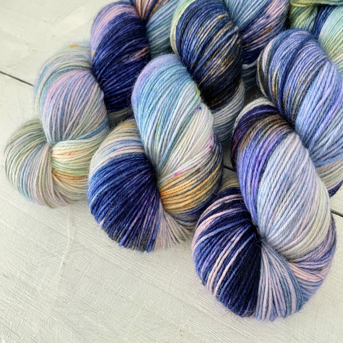 Hand-dyed yarn No.138 sock yarn "Pamina"