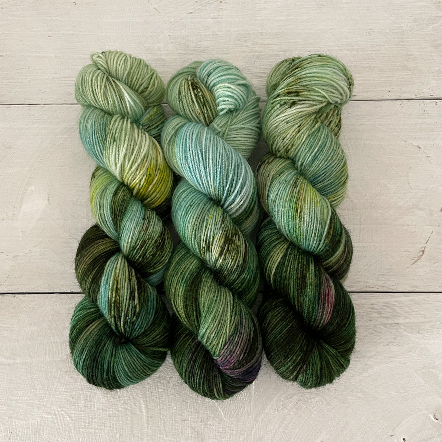 Hand-dyed yarn No.138 sock yarn "Pamina"