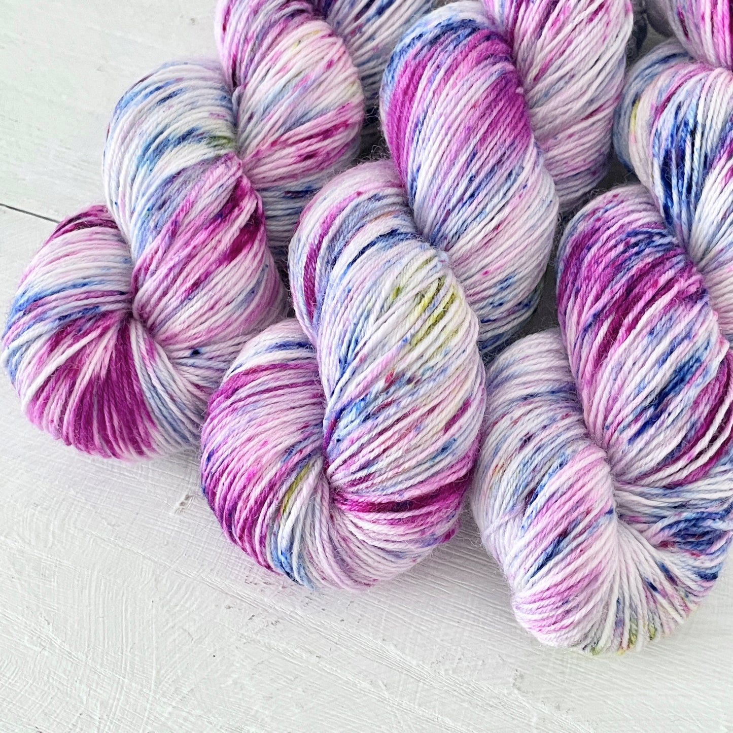 Hand-dyed yarn No.138 sock yarn "Pamina"