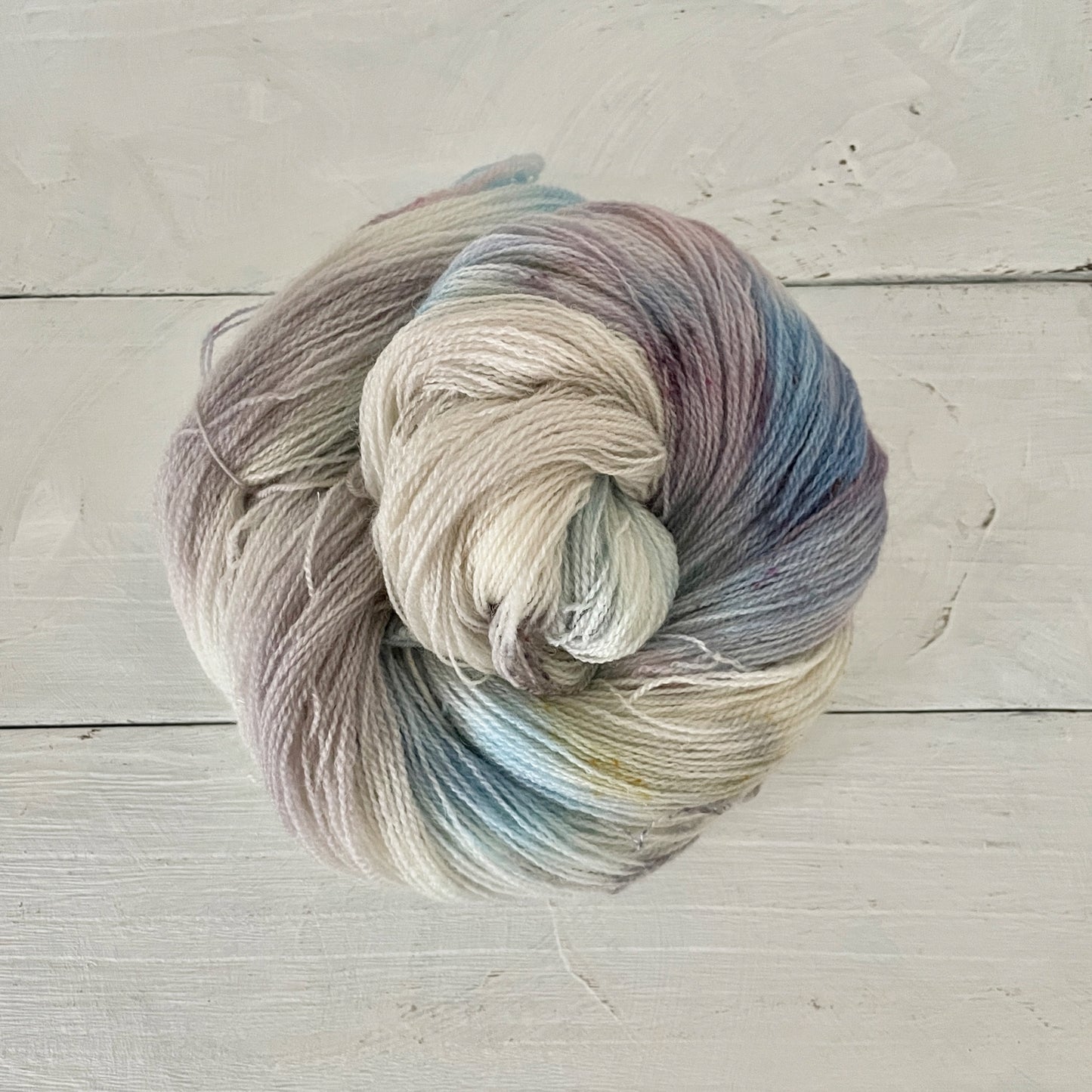 手染め糸 No.178 BFLレース「La vallée des cloches」