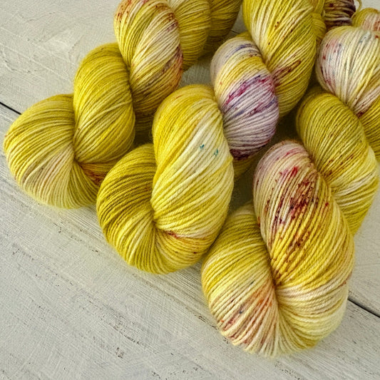 手染め糸 No.470 ソックヤーン「Wiener Bonbons」