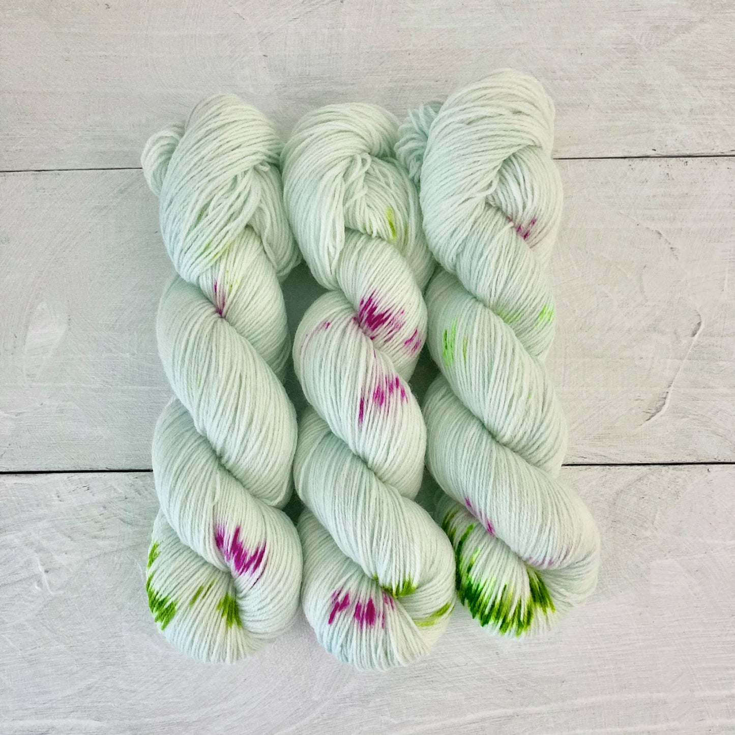 手染め糸 No.212 ソックヤーン「Med en primula veris」