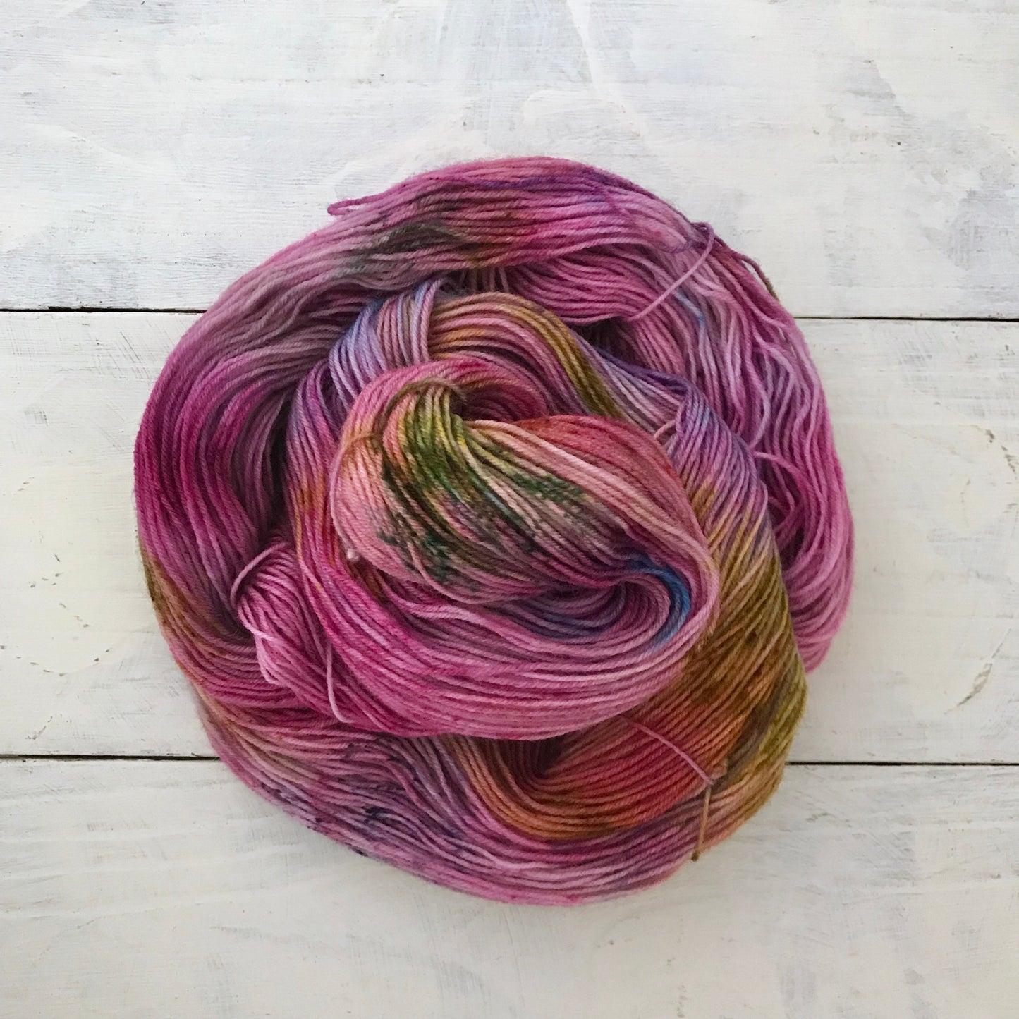 Hand-dyed yarn No.76 sock yarn "Verführung"