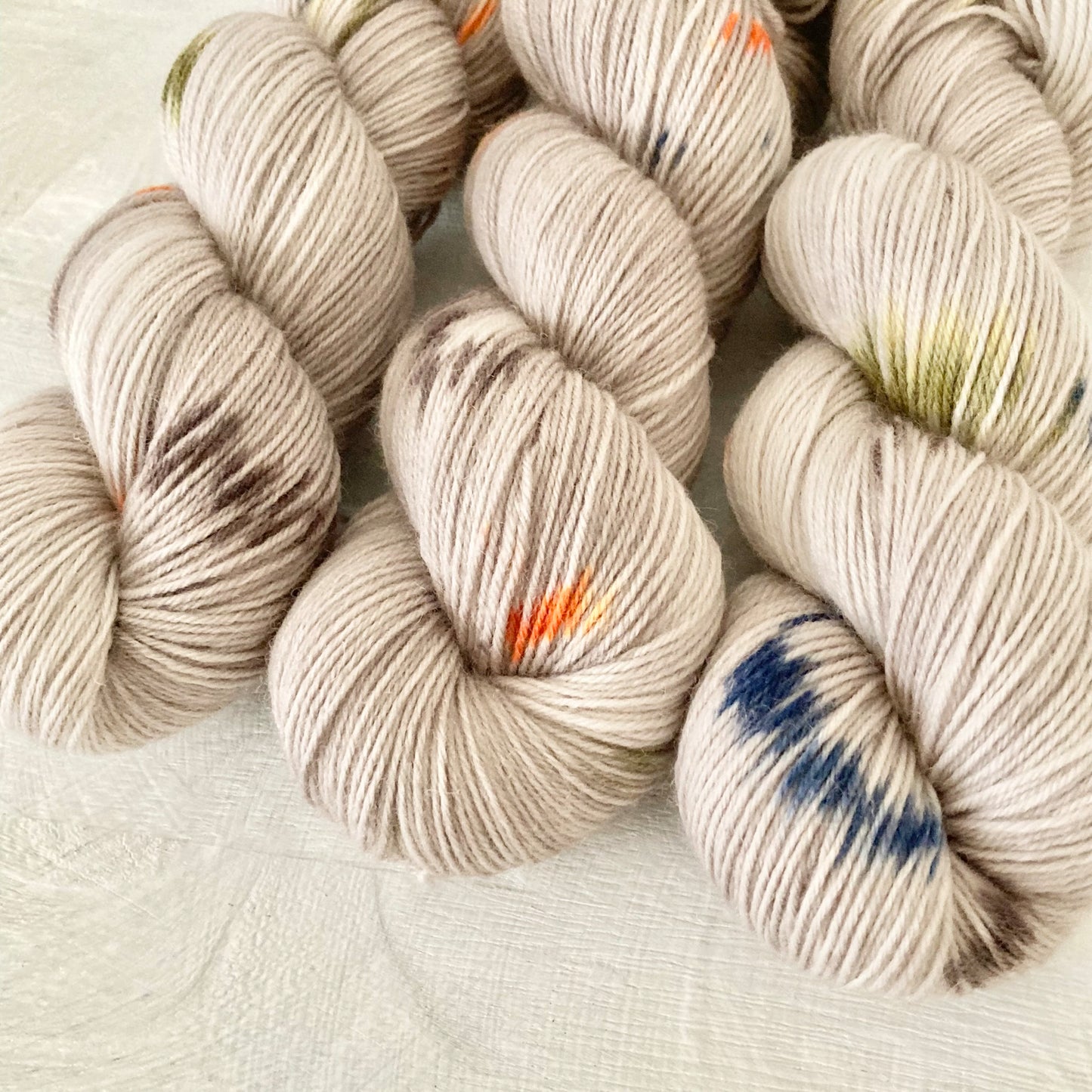 手染め糸 No.244 ソックヤーン「Dumka」