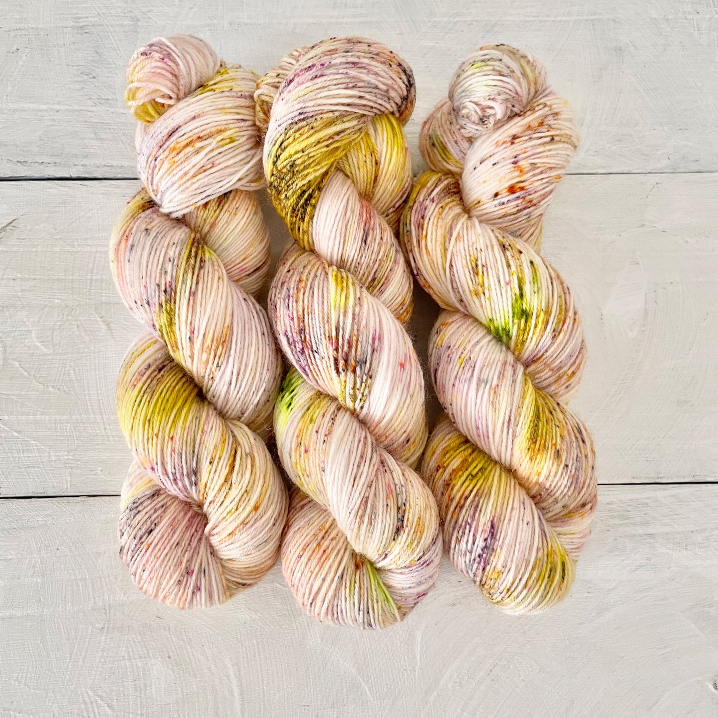 Hand-dyed yarn No.5 sock yarn "Nachtviolen"