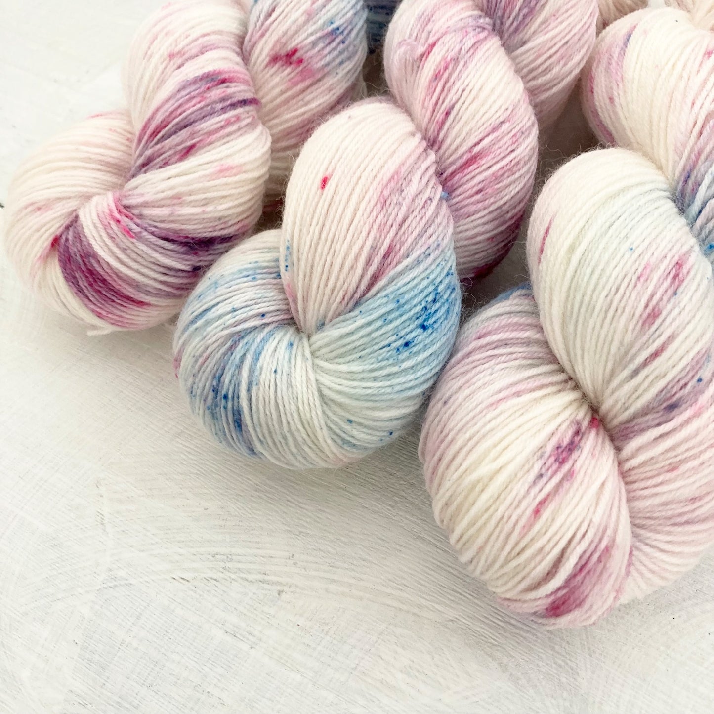 【雪染め】手染め糸 No.210 ソックヤーン「Linnaea」