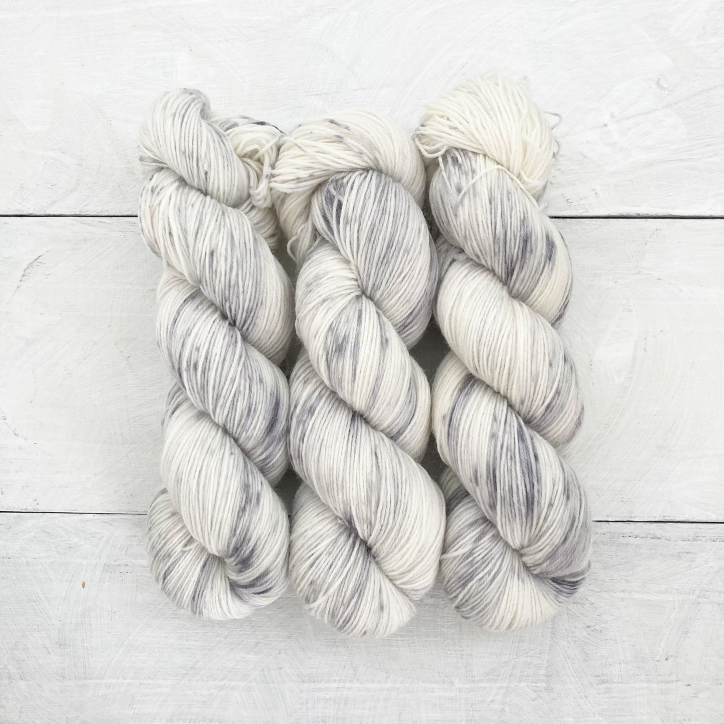 【雪染め】手染め糸 No.214 ソックヤーン「Chasse-neige」