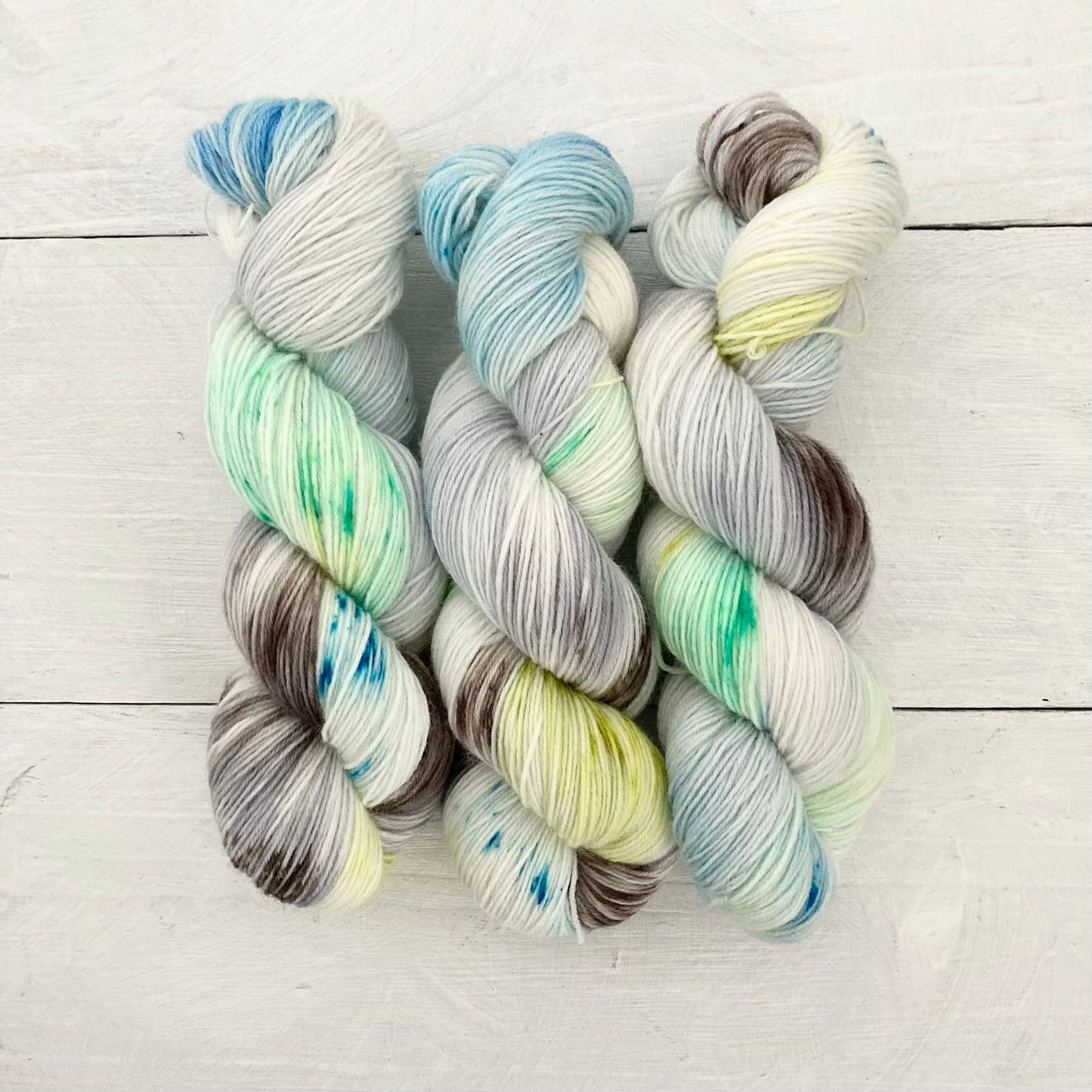 Hand-dyed yarn No.12 sock yarn "Scene with Cranes"