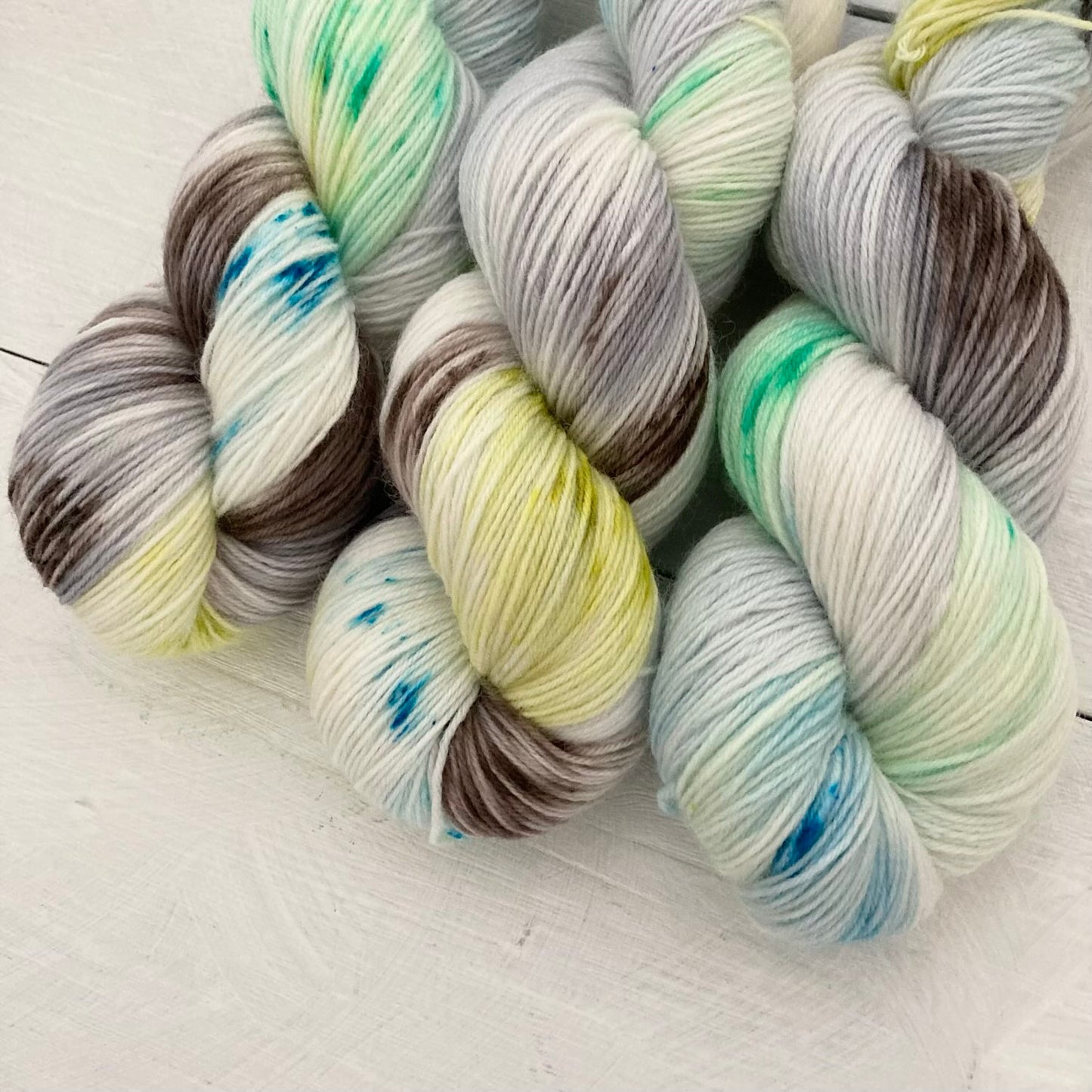 Hand-dyed yarn No.12 sock yarn "Scene with Cranes"