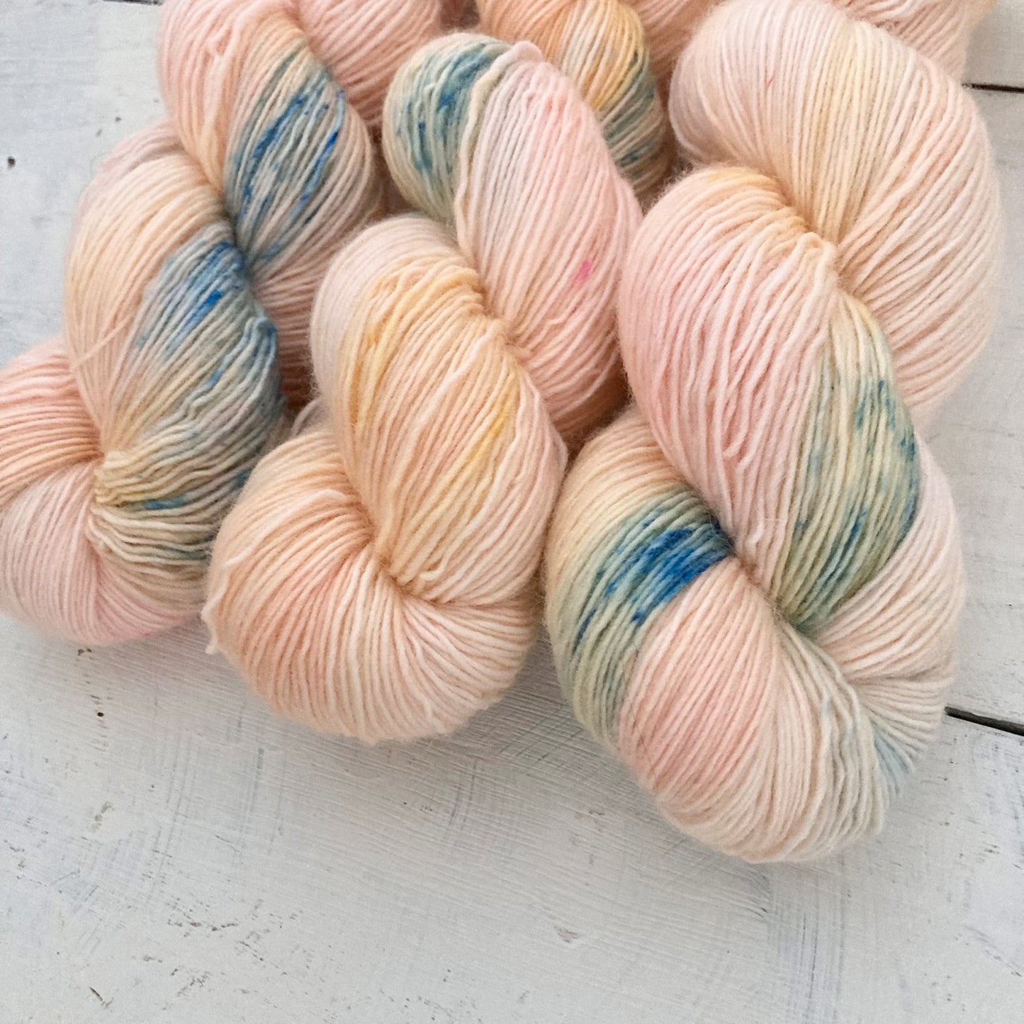 手染め糸 No.182 100% メリノ 1-ply「Allegro in G」