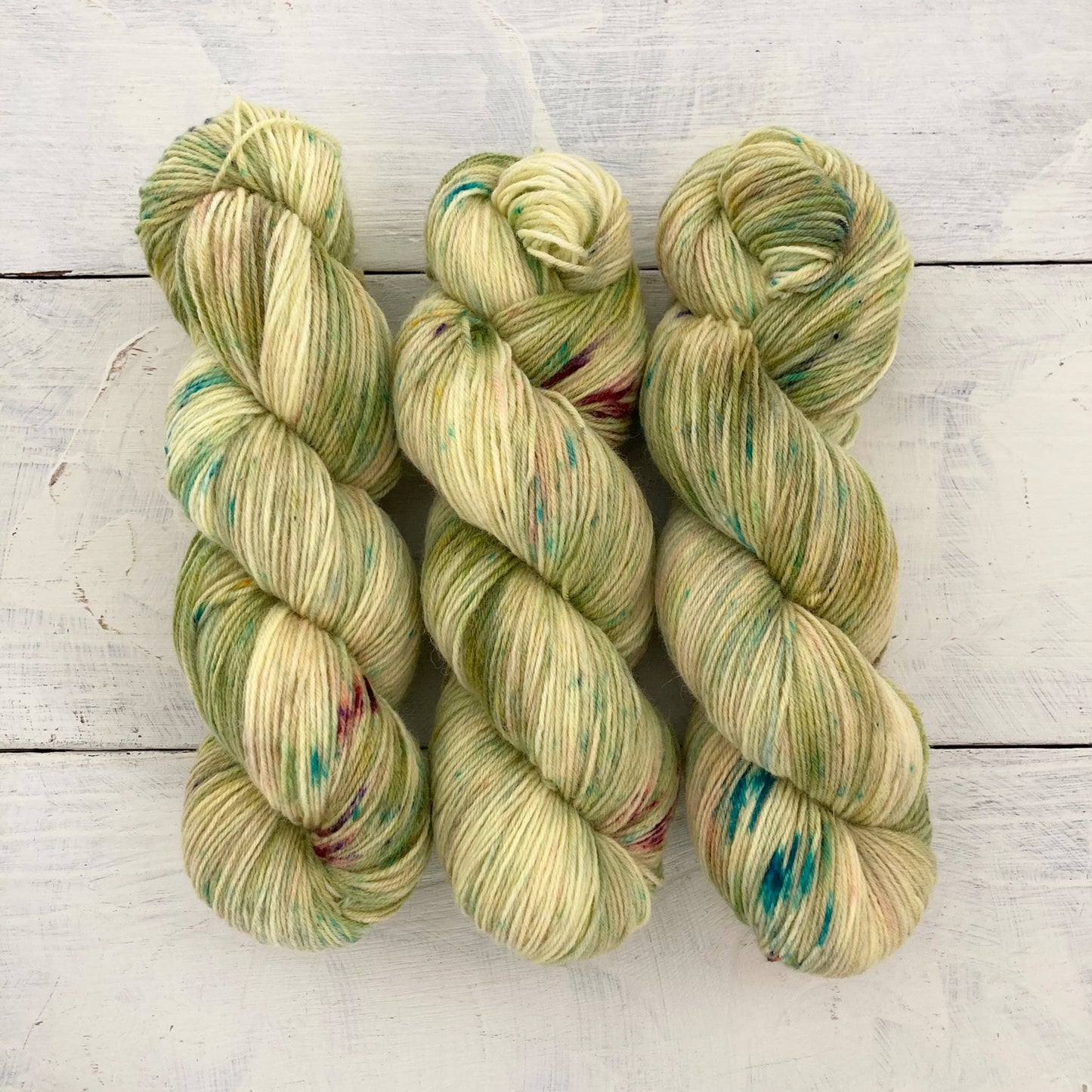 Hand-dyed yarn No.154 sock yarn "Heiseiyama"