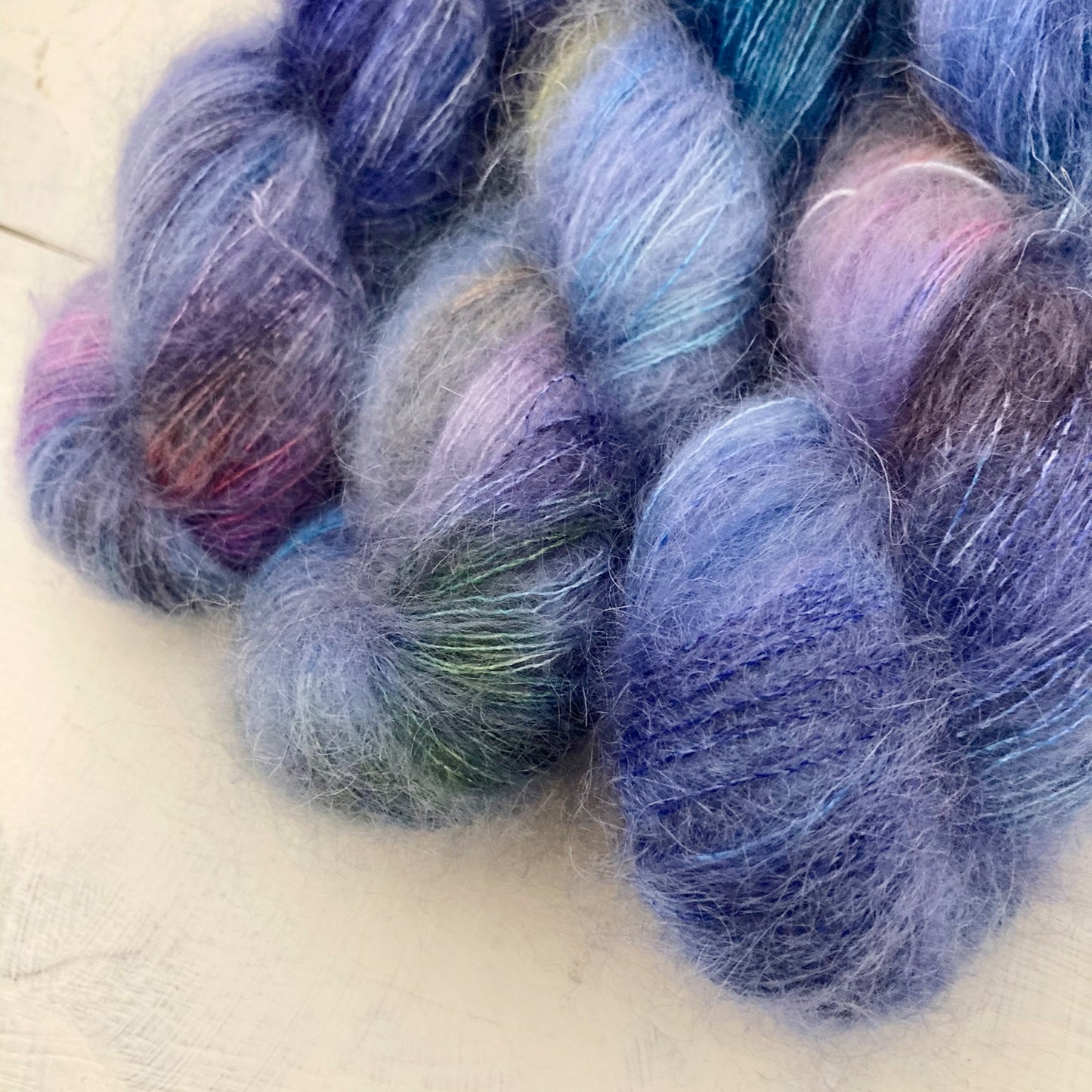 Hand Dyed Yarn No.142 Kid Mohair & Silk "Belle nuit, ô nuit d'amour"