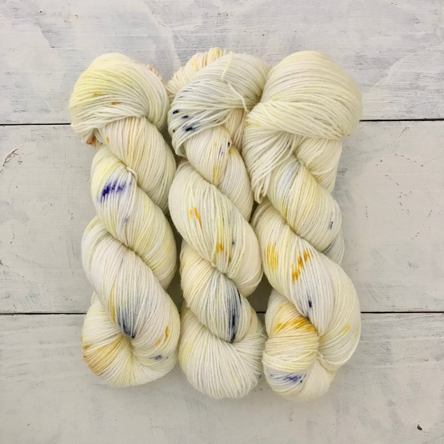 Hand-dyed yarn No.96 sock yarn "Pizzicato"