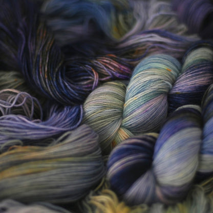 Hand-dyed yarn No.138 sock yarn "Pamina"