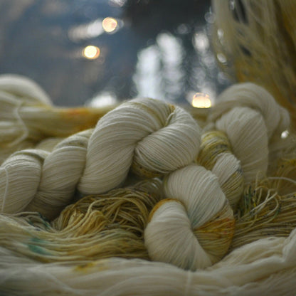 手染め糸 No.421 ソックヤーン「Corpus Christi Carol」