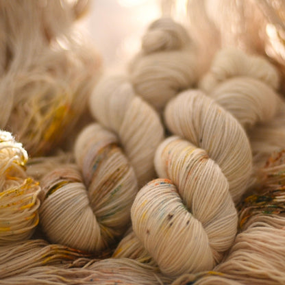 手染め糸 No.440 ソックヤーン「Ved Rondane」