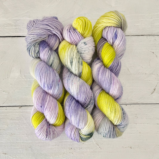手染め糸 No.392 ソックヤーン「Iris」