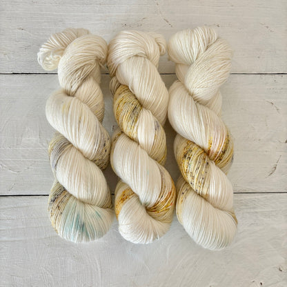 手染め糸 No.421 ソックヤーン「Corpus Christi Carol」