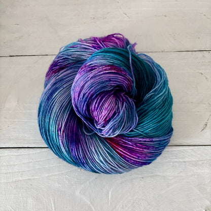 手染め糸 No.432 ソックヤーン「Mein Sehnen, mein Wähnen」