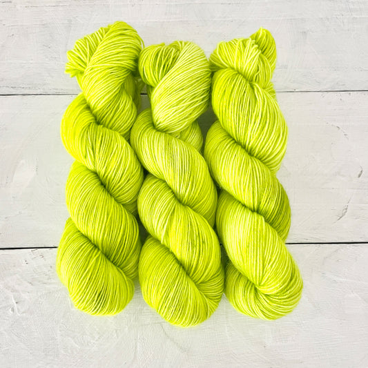 Hand-dyed yarn No.5 sock yarn "Nachtviolen"
