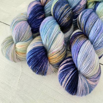 Hand-dyed yarn No.138 sock yarn "Pamina"