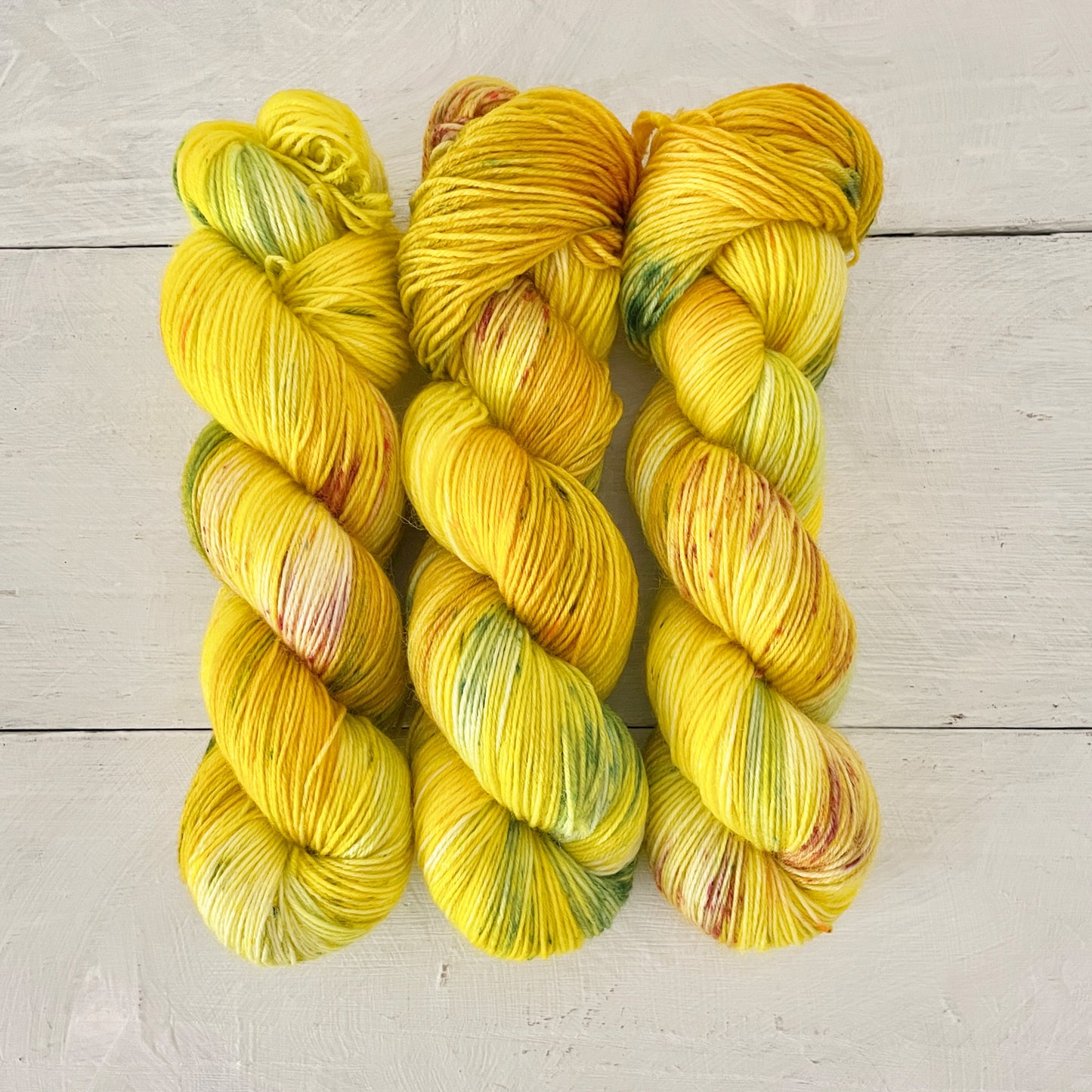 Hand-dyed yarn No.67 sock yarn “Mélisande”