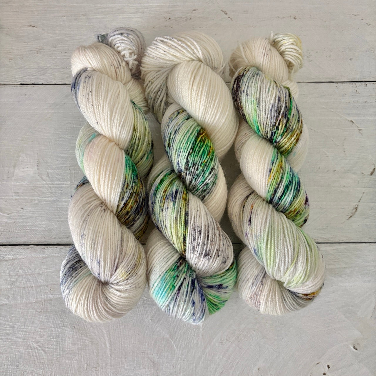 Hand dyed yarn 北の手染め毛糸：FibrEsquisse（ファイバーエスキス）