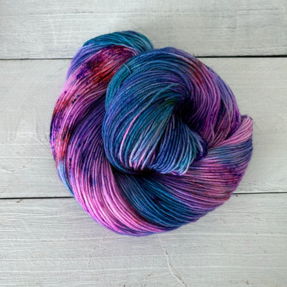 手染め糸 No.432 ソックヤーン「Mein Sehnen, mein Wähnen」