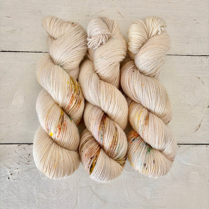 手染め糸 No.440 ソックヤーン「Ved Rondane」