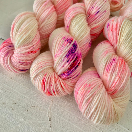 手染め糸 No.292 メリノDK「Le bavolet-flotant」