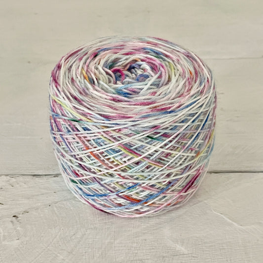 Hand-dyed yarn No.29 Sock yarn "Widmung"