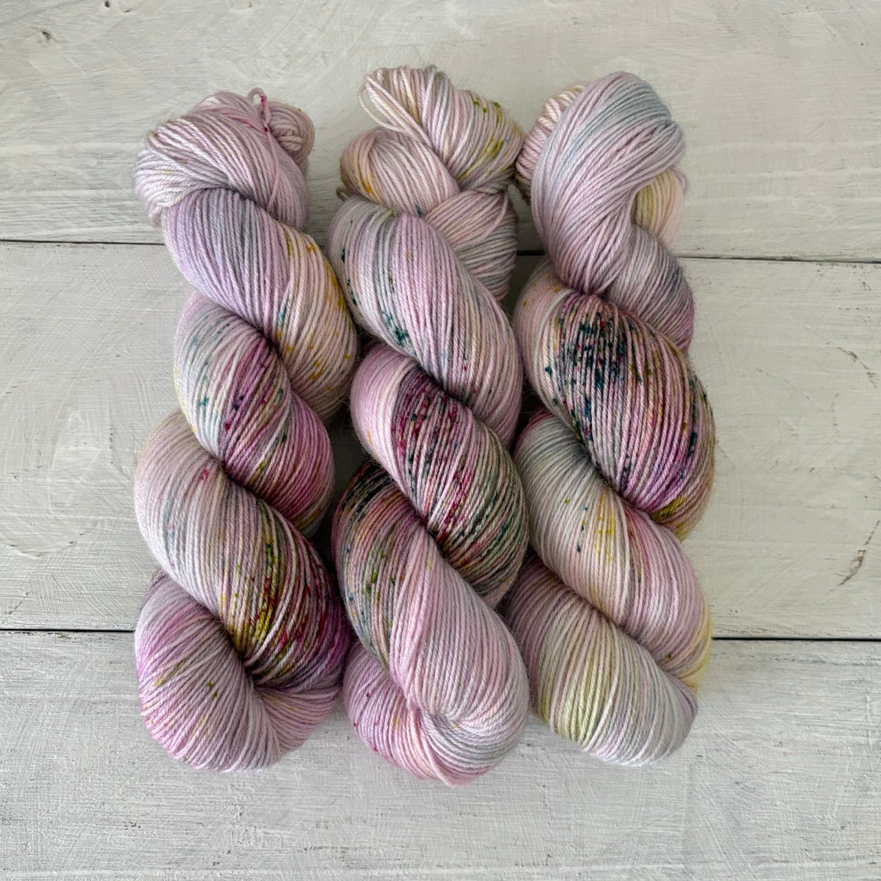 手染め糸 フリンジꕤ Hand dyed yarn 北の手染め毛糸：FibrEsquisse（ファイバーエスキス）