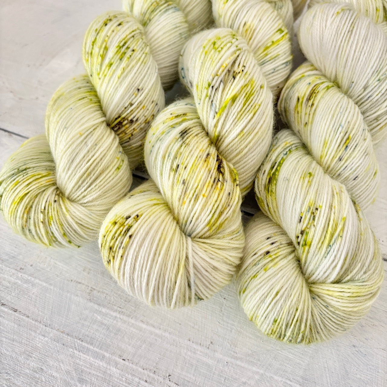 Hand dyed yarn 北の手染め毛糸：FibrEsquisse（ファイバーエスキス）