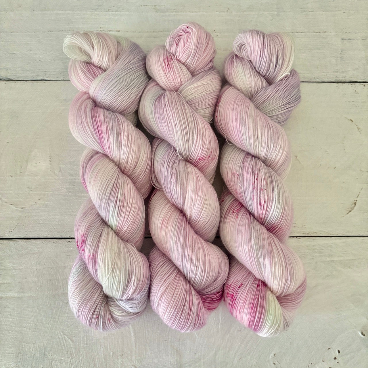 Hand dyed yarn 北の手染め毛糸：FibrEsquisse（ファイバーエスキス）