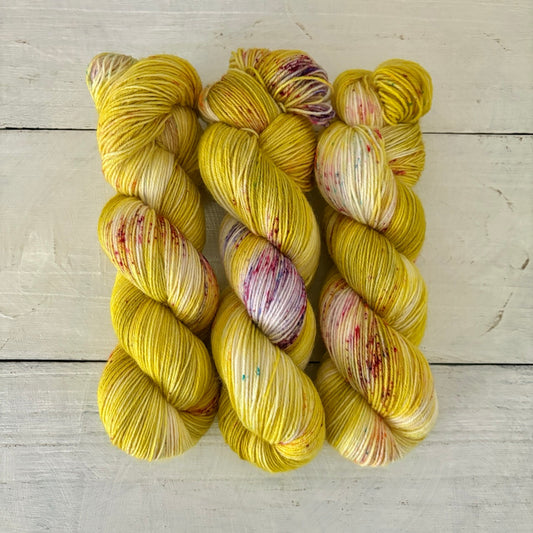 手染め糸 No.470 ソックヤーン「Wiener Bonbons」