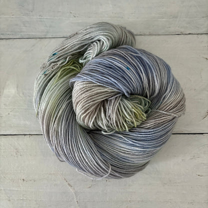 手染め糸 No.471 ソックヤーン「Marche écossaise」