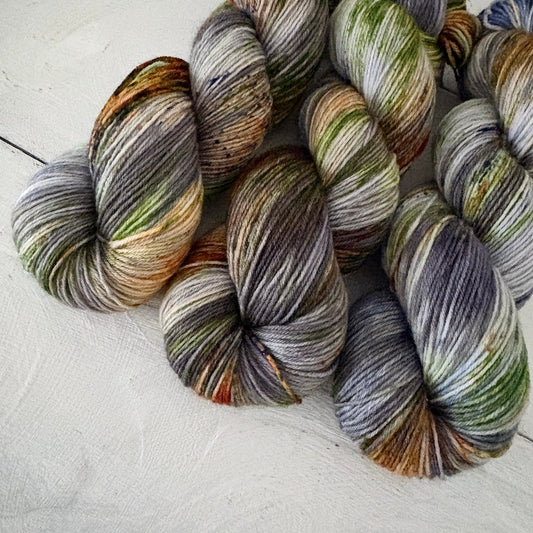 手染め糸 No.478 ソックヤーン「Mr. Henry Noel his Galliard」