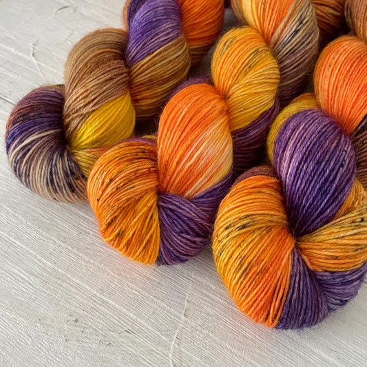 Hand dyed yarn 北の手染め毛糸：FibrEsquisse（ファイバーエスキス）