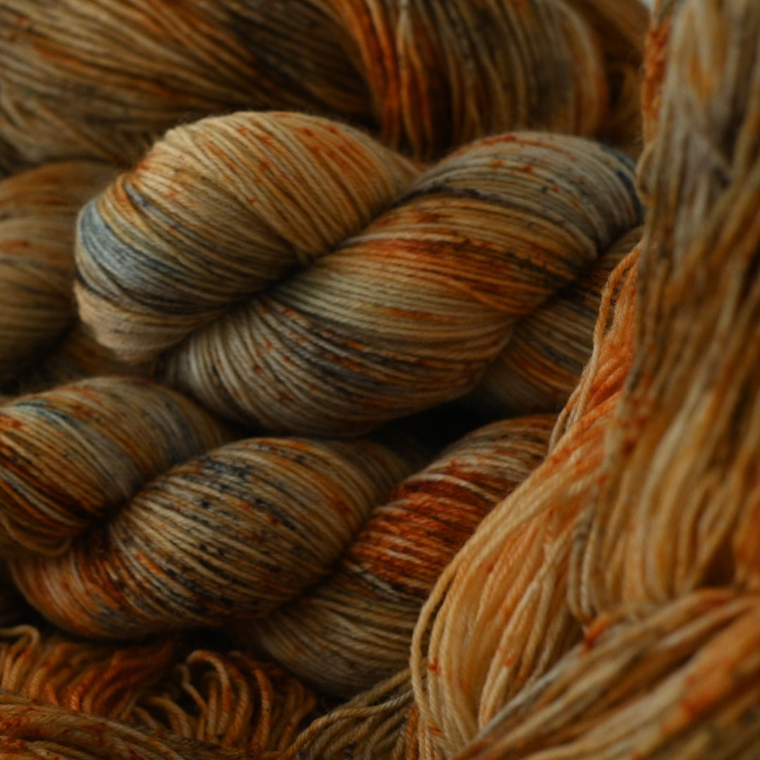 Hand-dyed yarn No.249 sock yarn "Der Freischütz"
