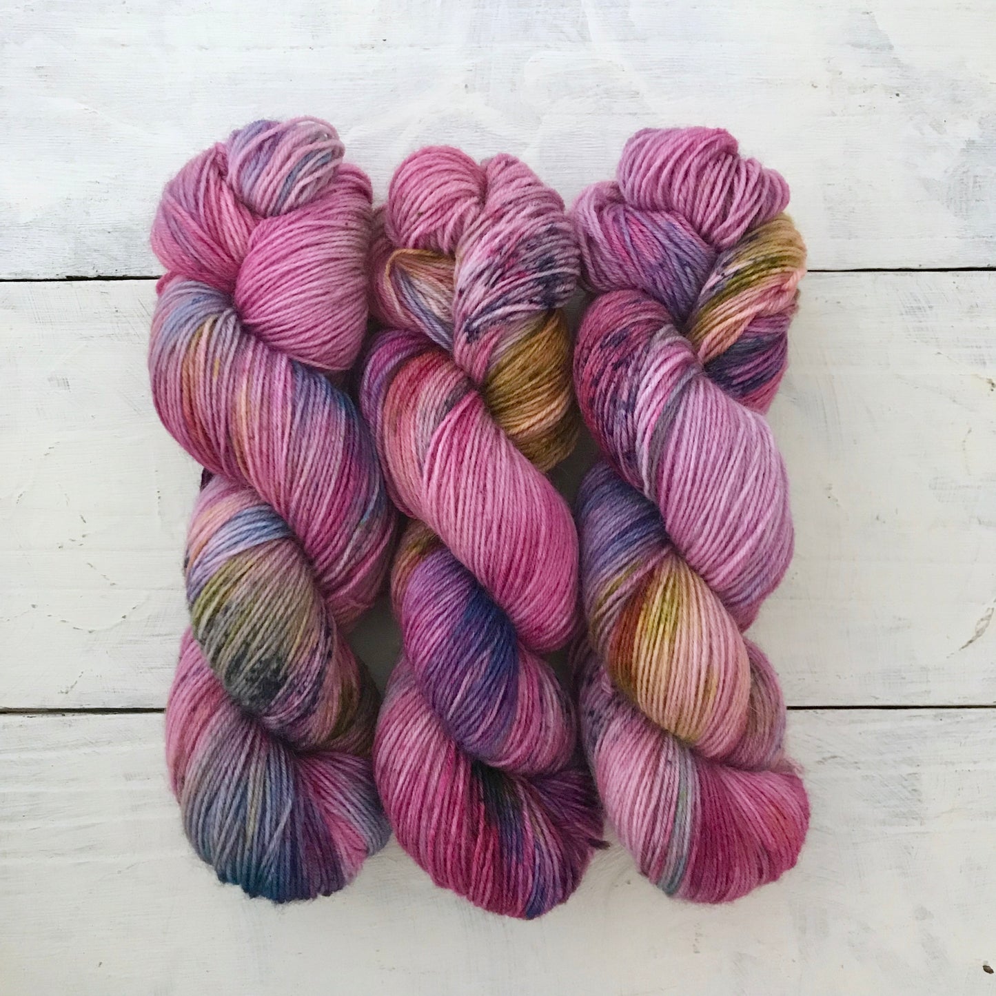 Hand-dyed yarn No.76 sock yarn "Verführung"