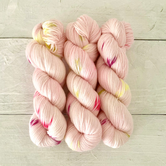 Hand-dyed yarn No.245 sock yarn "Annen-Polka" 