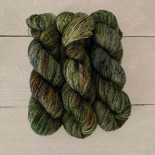 Hand-dyed yarn No.255 Sock yarn "Waldmärchen" 