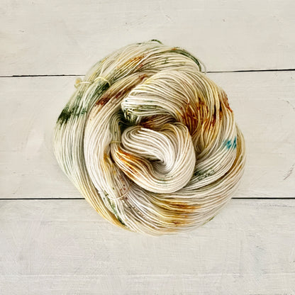 Hand-dyed yarn No.81 sock yarn "On Hearing the First Cuckoo in Spring"