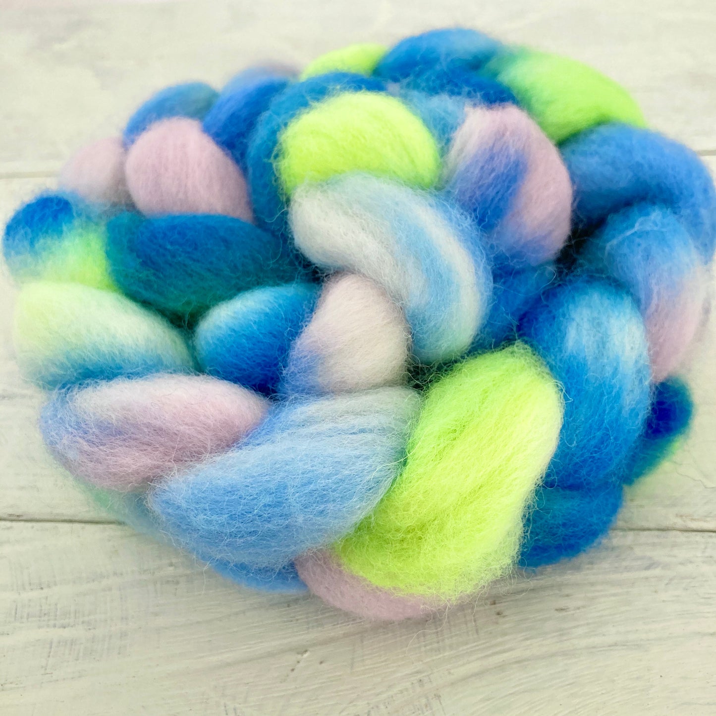 Hand-dyed wool No.5 Romney "Der Blumenbrief"