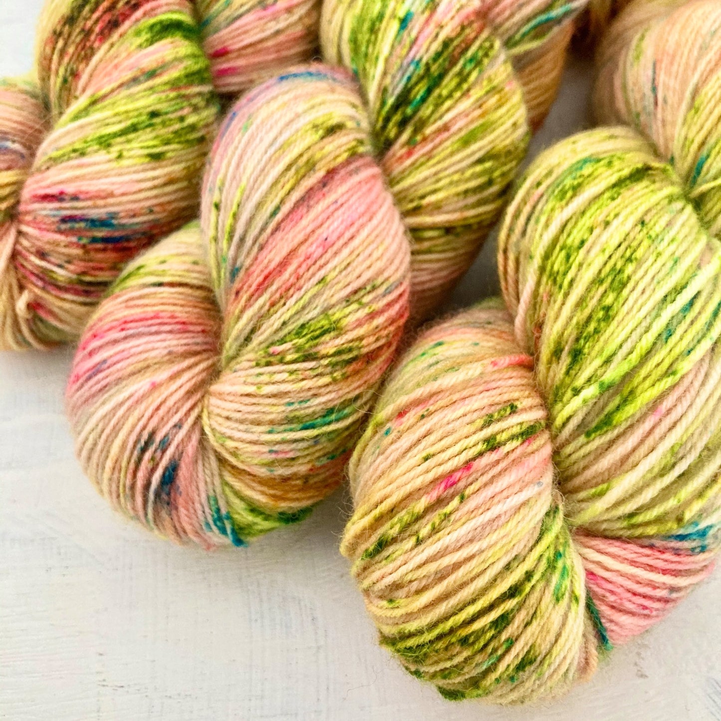 Hand-dyed yarn No.124 sock yarn "Turandot"